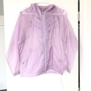 Opaque jacket